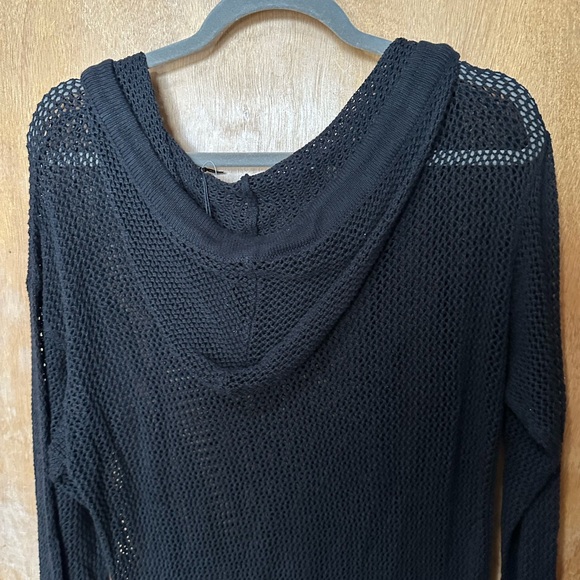 Tahari V Neck Black Open Knit Mesh Hooded Long Swim Cover-Up Large NWT - Picture 7 of 10